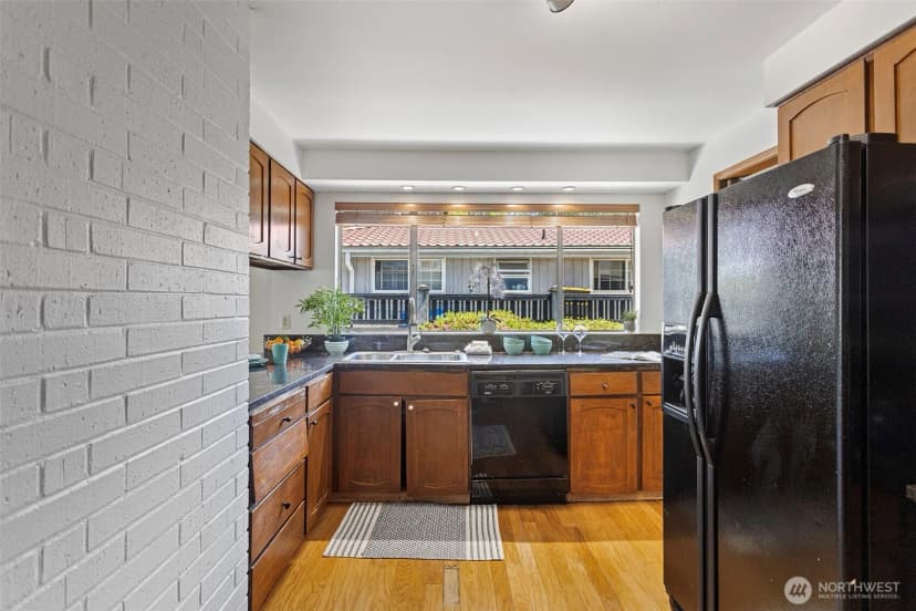 Property photo for 5210 S Kenyon Street, Seattle photo 10