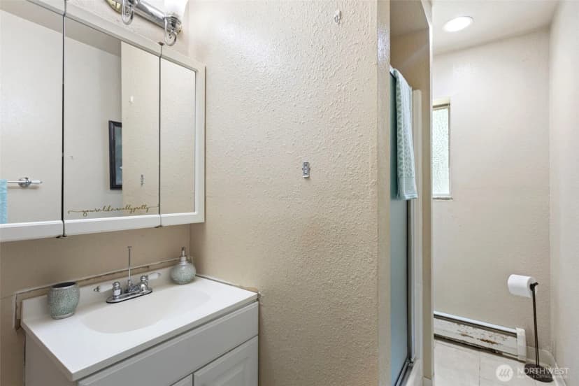 Property photo for 5210 S Kenyon Street, Seattle photo 29