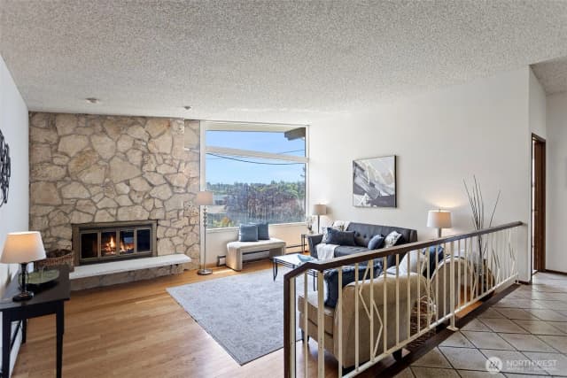 Property photo for 5210 S Kenyon Street, Seattle photo 4