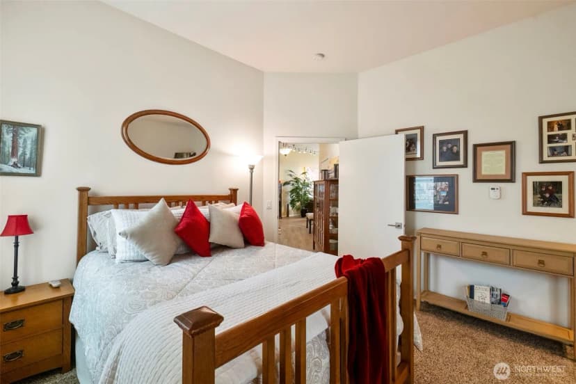Property photo for 219 Tracy Avenue N #202, Port Orchard photo 29