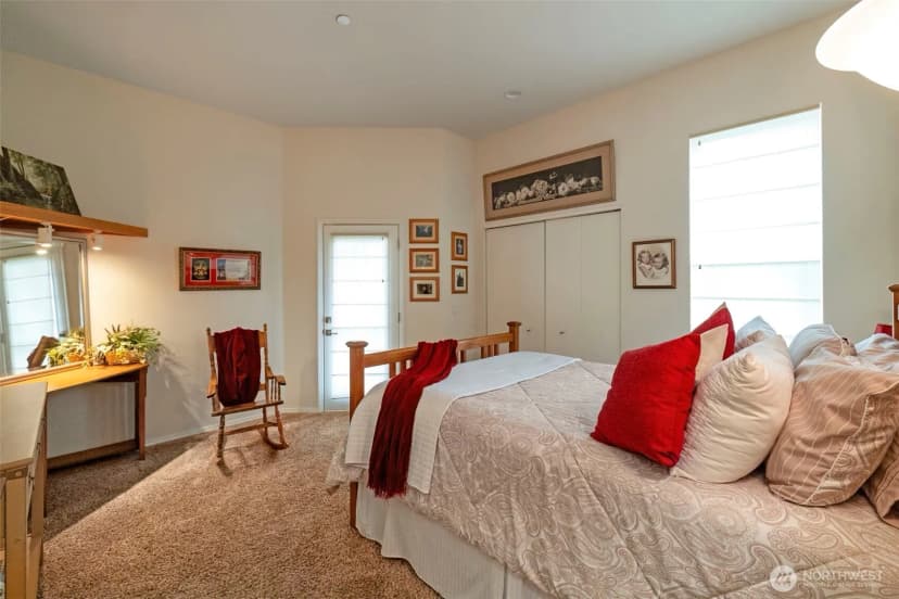 Property photo for 219 Tracy Avenue N #202, Port Orchard photo 28