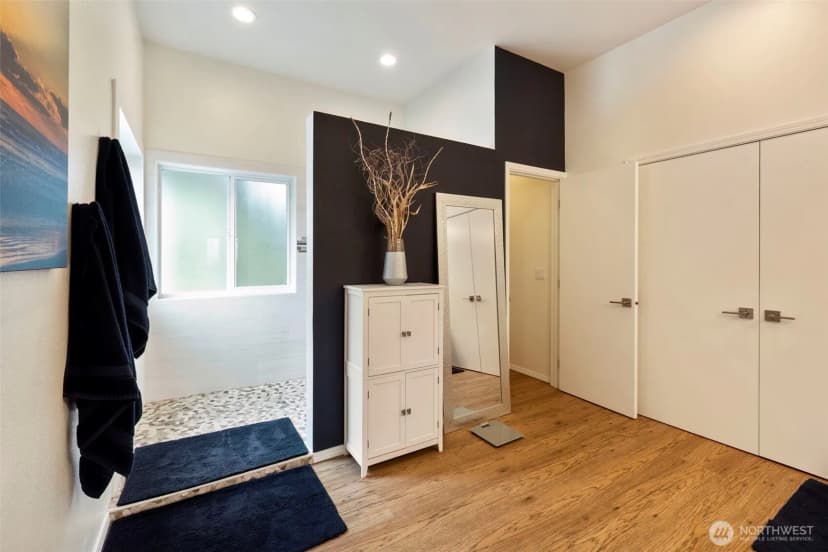 Property photo for 219 Tracy Avenue N #202, Port Orchard photo 23