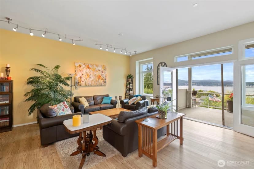 Property photo for 219 Tracy Avenue N #202, Port Orchard photo 9