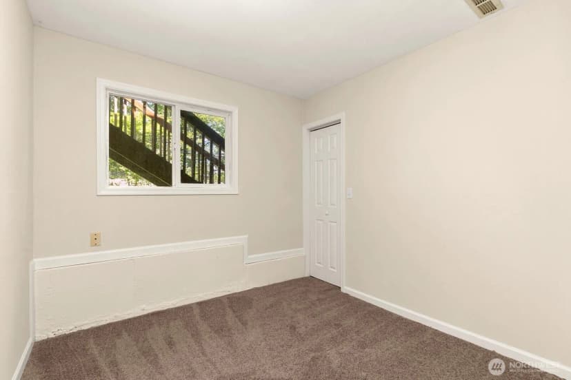 Property photo for 12630 Se 215th Street, Kent photo 15