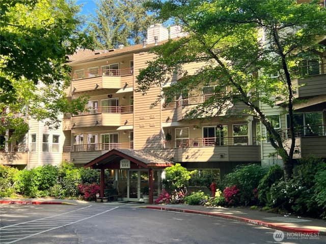 Property photo for 1684 152nd Avenue Ne #w211, Bellevue photo 2