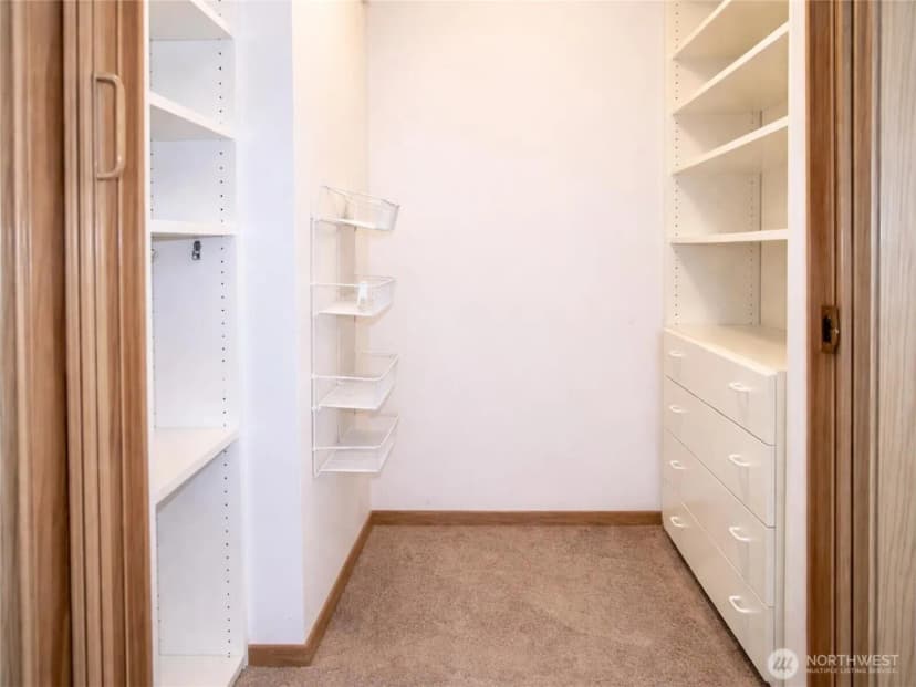 Property photo for 1684 152nd Avenue Ne #w211, Bellevue photo 31