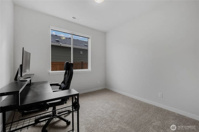 Property photo for 3360 Sw Anchorage Lane, Port Orchard photo 14