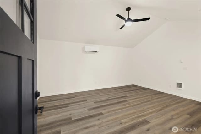 Property photo for 56114 343rd Avenue Ct E, Ashford photo 4