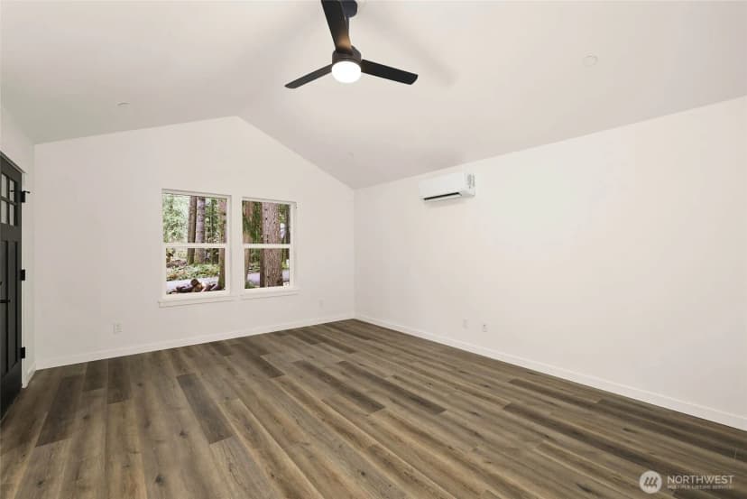 Property photo for 56114 343rd Avenue Ct E, Ashford photo 7