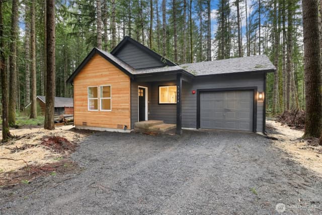 Property photo for 56114 343rd Avenue Ct E, Ashford