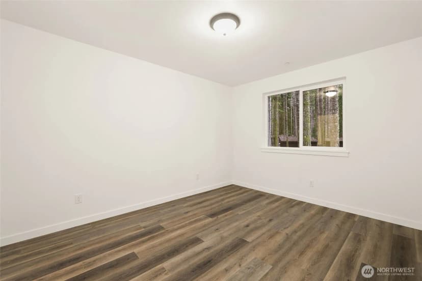 Property photo for 56114 343rd Avenue Ct E, Ashford photo 13