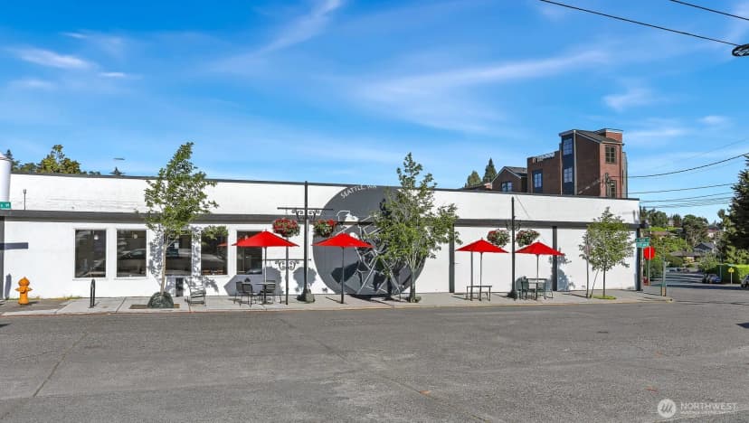 Property photo for 3406 W Government Way #7, Seattle photo 31