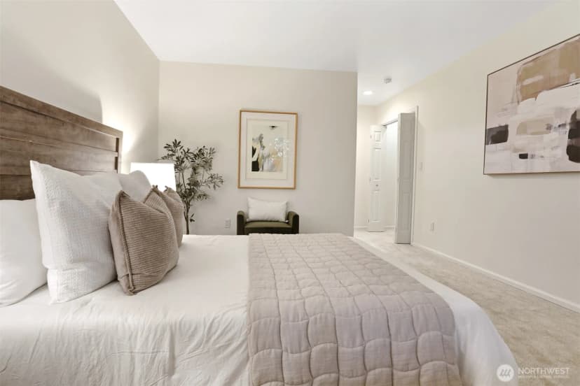 Property photo for 3406 W Government Way #7, Seattle photo 23