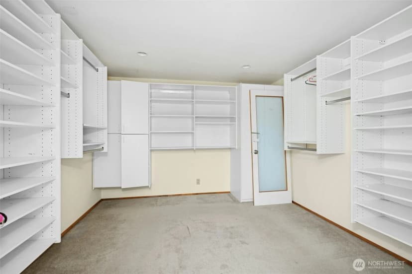 Property photo for 6420 Ne 129th Place, Kirkland photo 20