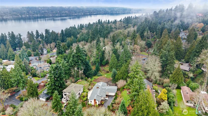 Property photo for 6420 Ne 129th Place, Kirkland photo 40