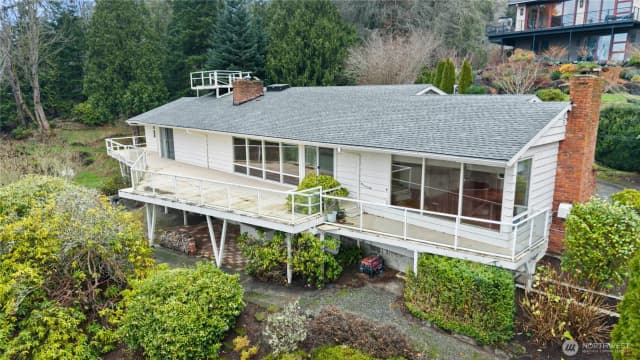 Property photo for 6420 Ne 129th Place, Kirkland photo 3