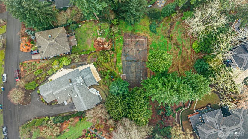 Property photo for 6420 Ne 129th Place, Kirkland photo 35