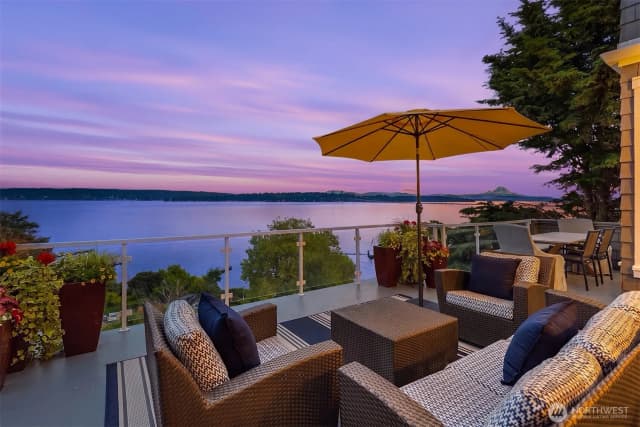 Property photo for 3658 50th Avenue Ne, Seattle photo 3