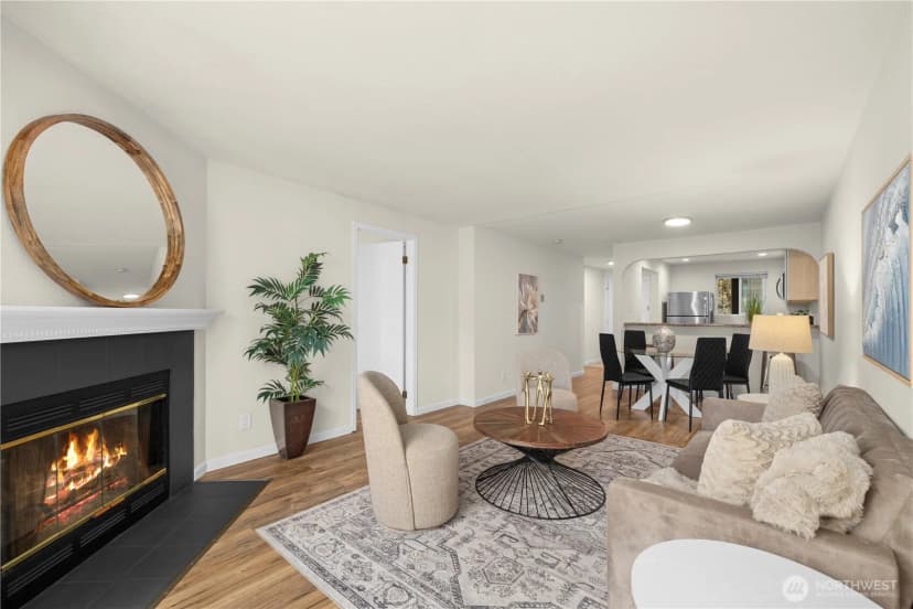 Property photo for 12740 Ne 10th Place #e302, Bellevue photo 16