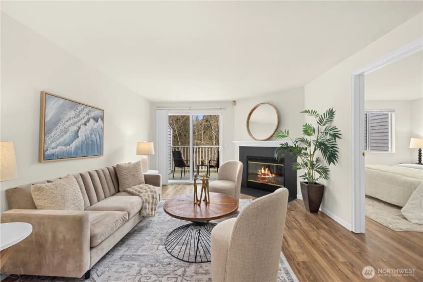 Property photo for 12740 Ne 10th Place #e302, Bellevue photo 14