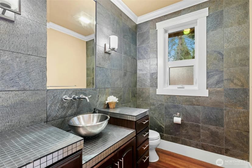 Property photo for 18634 92nd Avenue Ne, Bothell photo 23