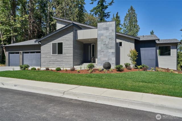 Property photo for 17603 142nd Avenue E #13, Puyallup