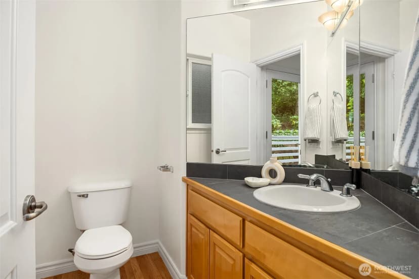 Property photo for 9021 Sand Point Way Ne, Seattle photo 7