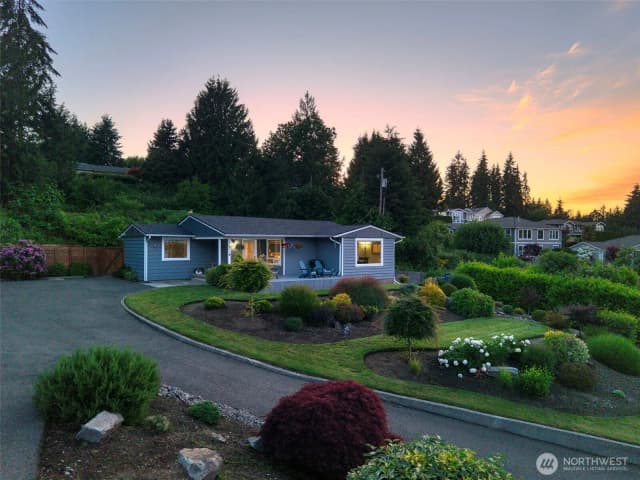 Property photo for 5818 Reid Drive Nw, Gig Harbor photo 3