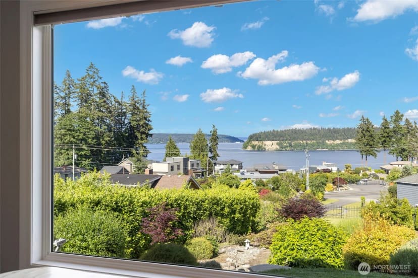 Property photo for 5818 Reid Drive Nw, Gig Harbor photo 10