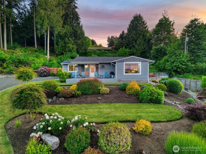 Property photo for 5818 Reid Drive Nw, Gig Harbor photo 2