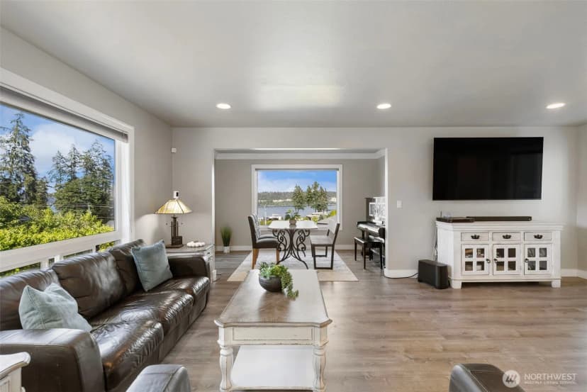 Property photo for 5818 Reid Drive Nw, Gig Harbor photo 8