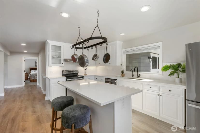 Property photo for 5818 Reid Drive Nw, Gig Harbor photo 13