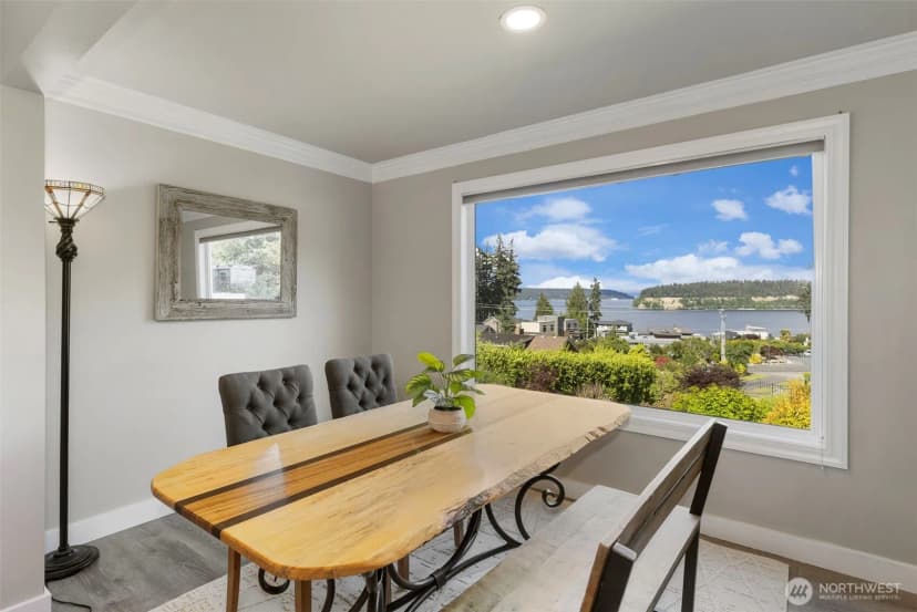 Property photo for 5818 Reid Drive Nw, Gig Harbor photo 9