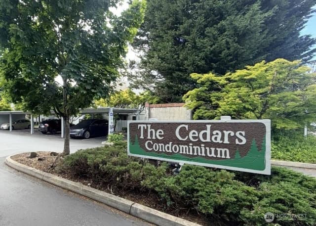 Property photo for 725 141st Place Ne #4, Bellevue, WA 98007