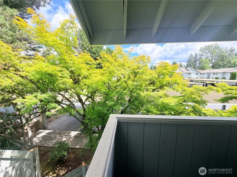 Property photo for 725 141st Place Ne #4, Bellevue photo 18