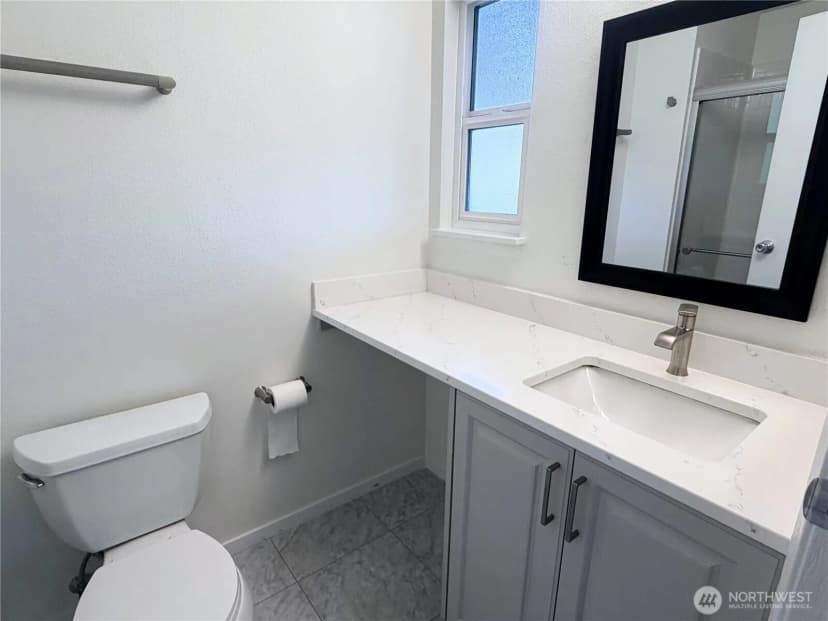 Property photo for 725 141st Place Ne #4, Bellevue photo 15