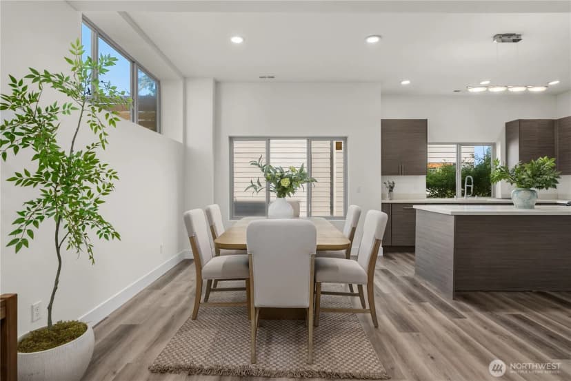 Property photo for 647 S 150th Street, Burien photo 13