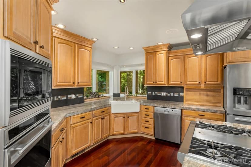 Property photo for 4560 Island Avenue, Bainbridge Island photo 8