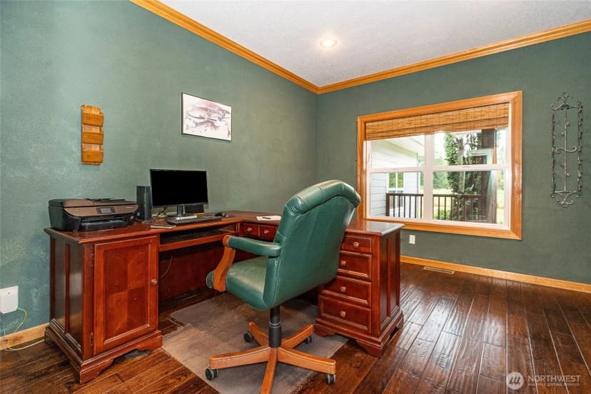 Property photo for 298 Toledo Salmon Creek Road, Toledo photo 16