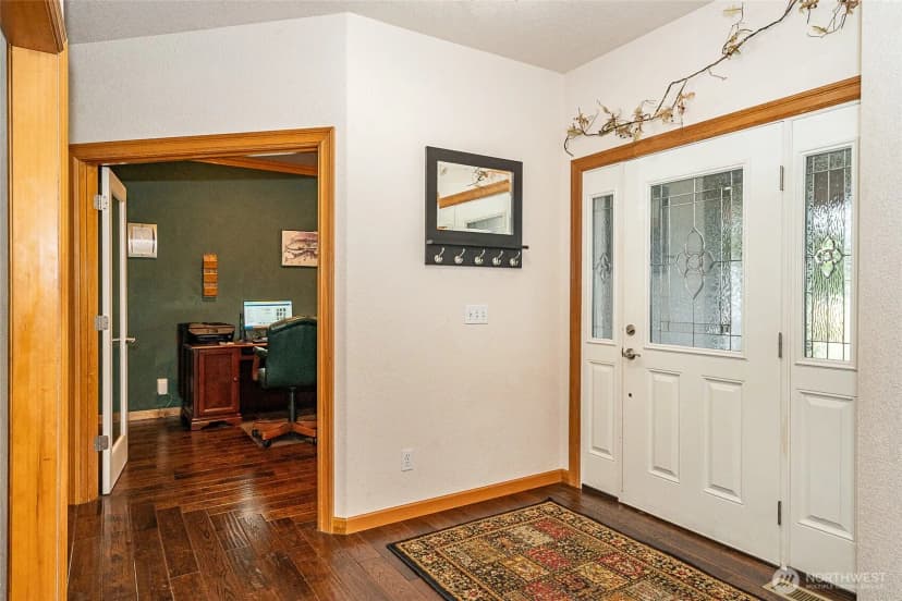 Property photo for 298 Toledo Salmon Creek Road, Toledo photo 15