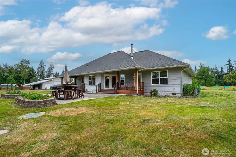 Property photo for 298 Toledo Salmon Creek Road, Toledo photo 5