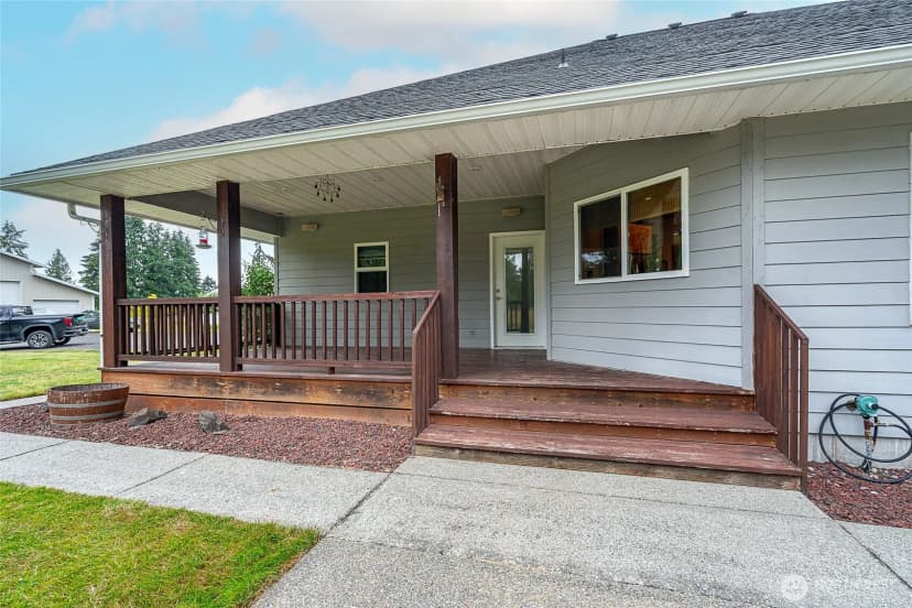 Property photo for 298 Toledo Salmon Creek Road, Toledo photo 9