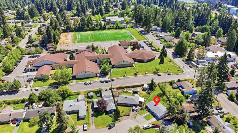 Property photo for 1615 N 196th Place, Edmonds photo 25