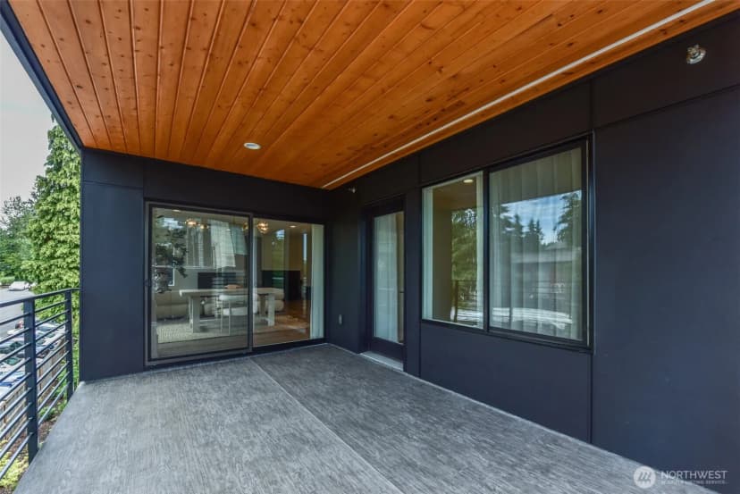 Property photo for 15558 Ne 15th Place #301, Bellevue photo 24