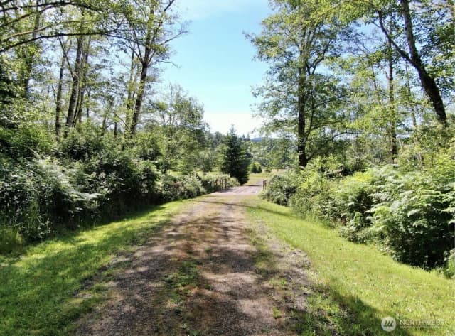 Property photo for 570 Elk Prairie Road, Raymond