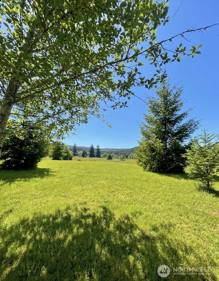 Property photo for 570 Elk Prairie Road, Raymond photo 12
