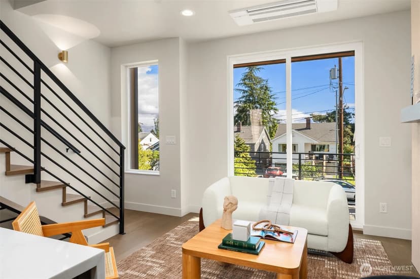Property photo for 2836 Unit B Nw 73rd Street, Seattle photo 14