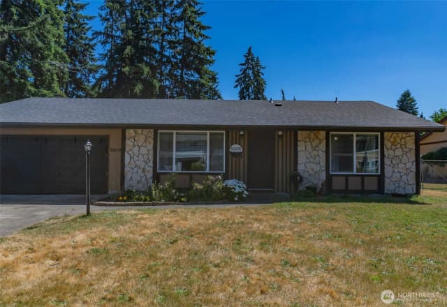 Property photo for 7609 13th Avenue Ne, Olympia photo 2
