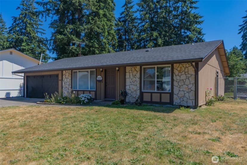Property photo for 7609 13th Avenue Ne, Olympia photo 3