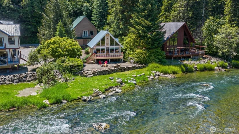 Property photo for 1060 Pebble Beach Drive, Cle Elum photo 5